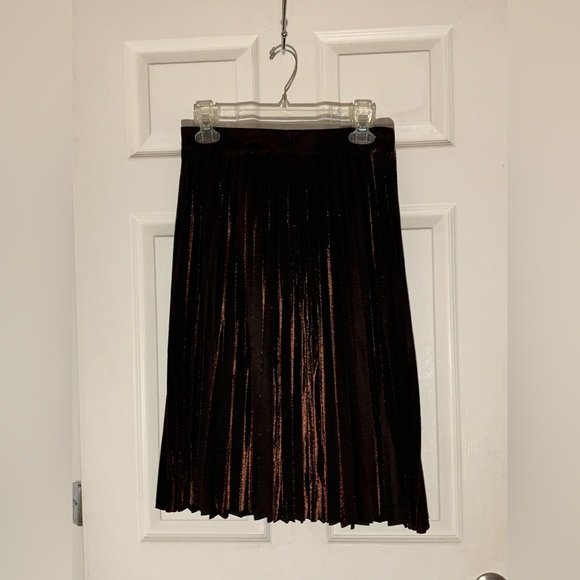 Lauren Conrad Copper Pleated Skirt NWT - Picture 1 of 8